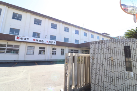 周辺環境 【中学校】静岡市立清水第六中学校：1170�u