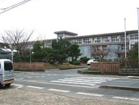 周辺環境 【中学校】浜松市立引佐南部中学校：1340�u