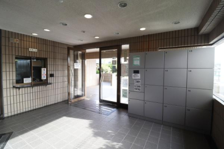 エントランス 宅配ボックスもあります！