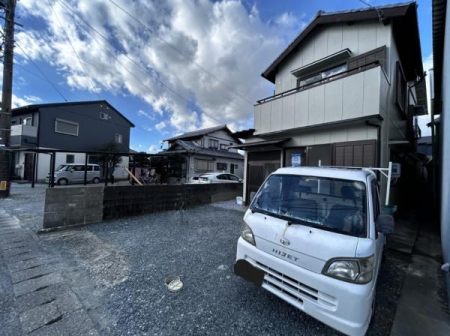 ԏ ԃXy[X2䕪B