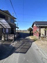 前面道路含む現地写真 前面道路の様子