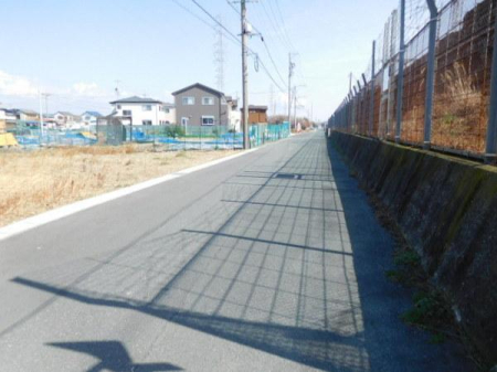 前面道路含む現地写真 -
