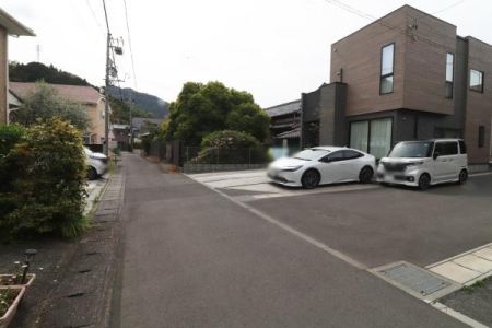 前面道路含む現地写真 -