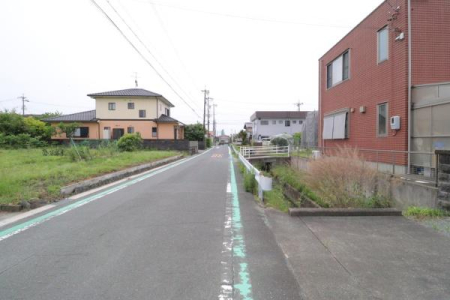 前面道路含む現地写真 前面道路
