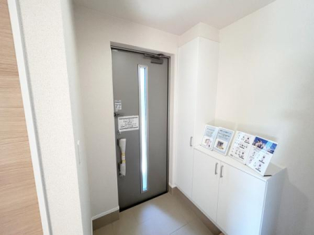  U炩肪ȌւXbĽ֎[t
IƂĂołCŁAqlSn悭}łłˁ
