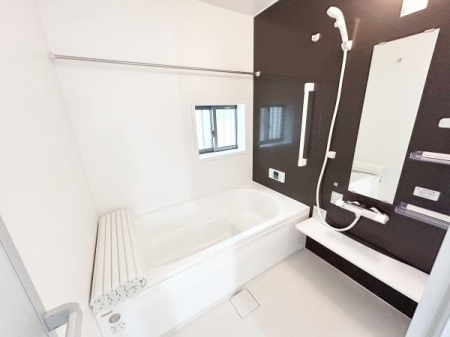  葫L΂Ƃ̗ň̊𗬂AbNX^C𖞋ił܂B
