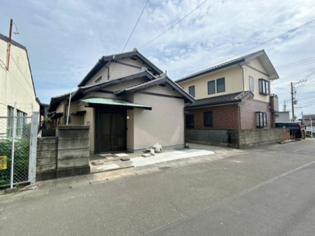 OʓH܂ތnʐ^ iH͖U蕁ʎԂłԂ₷łI