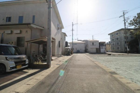 �O�ʓ��H�܂ތ��n�ʐ^ �O�ʓ��H