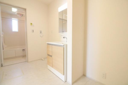 ʑEʏ OʋtB̎xxXgXȂł܂ˁ

