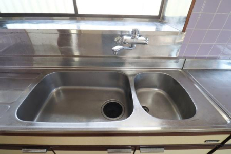 Lb` L߂ɂꂽVN􂢕S̃Xy[XłB
Zp[gɂȂĂ̂ŃVNɕۂĂ܂