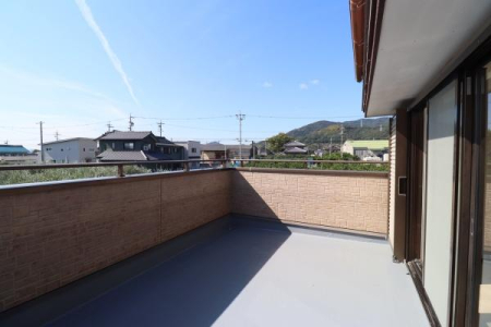 oRj[ V[czc\ɊƂłL܂