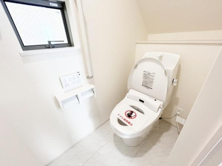 gC ֍t̃gCŁANʂĉKɂpł܂