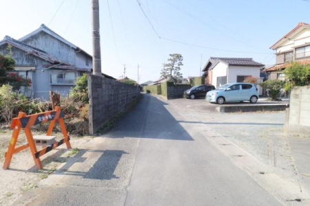 �O�ʓ��H�܂ތ��n�ʐ^ -