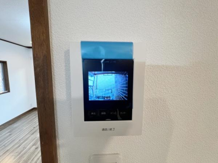 ԏ ԂR`SAK[Wɂ͓֎ԂRu܂B