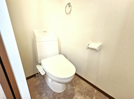 gC ֍t̃gCŁANʂĉKɂpł܂B