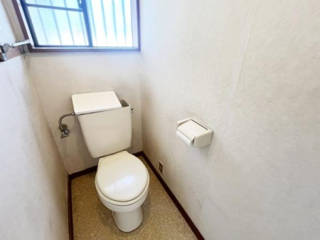 �g�C�� �g�C���̗l�q