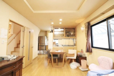 rO VvȃrOŉƋRɔzuĂ܂
̃rO+Qʍ̌œ\mۂł܂B