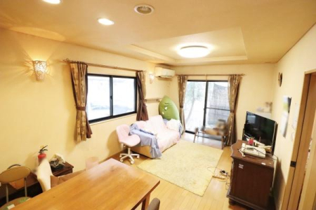 rO rOƃ_CjOXy[XRɕԎŃn̂鐶ł܂