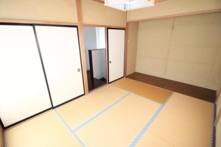 a qԂƂĂql̗VяƂĂg܂B
ƈx݂ƂɂǂXy[Xłˁ