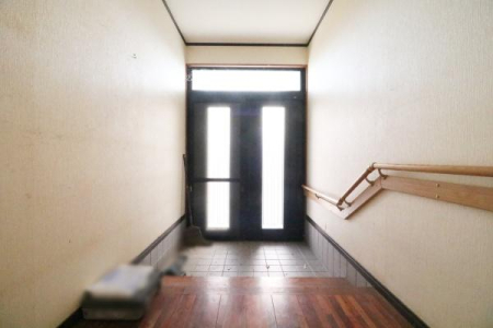 ���� ���ւ̗l�q