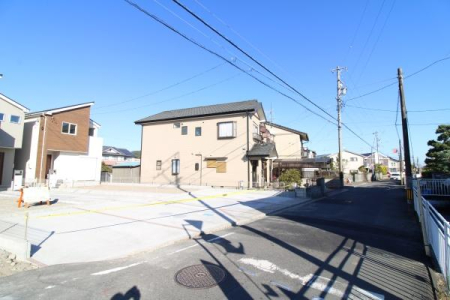 �O�ʓ��H�܂ތ��n�ʐ^ �O�ʓ��H�̗l�q�ł��B�_�C�\�[�������߂��ɂ���܂��I