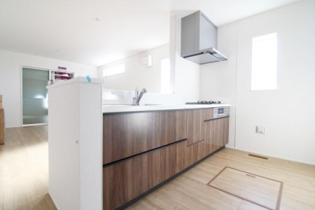 Lb` yԋ߁zΖʃLb`Ȃ̂ŃrOƈ̊ALXƂԂ̒ŊyH₨َq肪o܂ˁ
