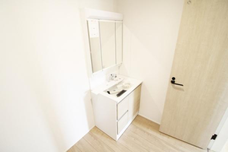 ʑEʏ 炵KɕςV[tʉϑƂ̐ʃXy[XŒ̐gxxX[YɁ
