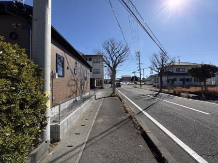 �O�ʓ��H�܂ތ��n�ʐ^ �O�ʓ��H�̗l�q