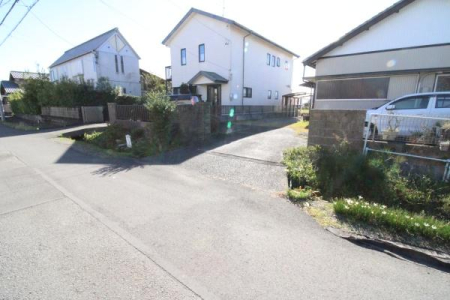 OʓH܂ތnʐ^ OʓH猩n̗lq