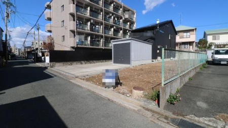 �O�ʓ��H�܂ތ��n�ʐ^ �O��