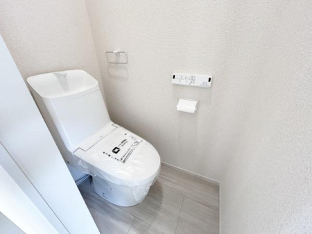 �g�C�� �g�C�����Q�J�����邱�ƂŁA�}�ȗ��q���C���˂Ȃ��g���܂��B
