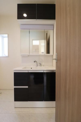 ���ʑ�E���ʏ� -