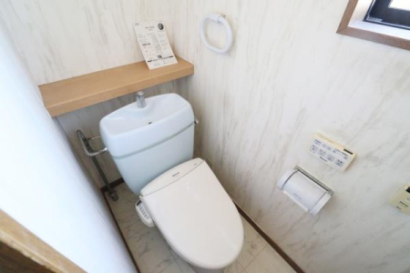 gC ֍t̃gCŁANʂĉKɂpł܂