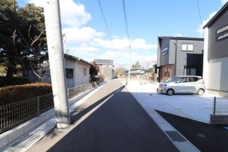 �O�ʓ��H�܂ތ��n�ʐ^ -