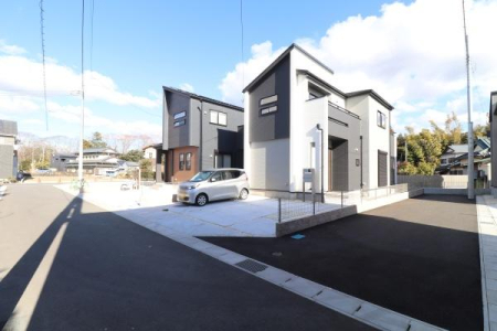 �O�ʓ��H�܂ތ��n�ʐ^ -