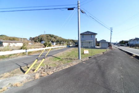 �O�ʓ��H�܂ތ��n�ʐ^ �쑤����~�n�E�����܂ޓ��H���B�e