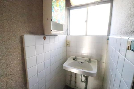 ���ʑ�E���ʏ� �X�e���h�O���X���̋��������I�ł�