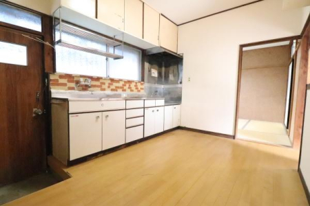 ���r���O -