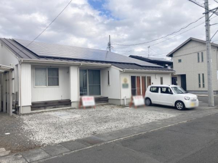 �O�ʓ��H�܂ތ��n�ʐ^ -