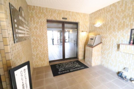 �G���g�����X -