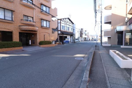 ���̑����n �ʊp�x����̑O�ʓ��H