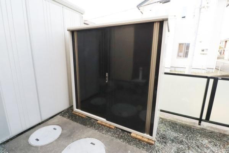 ���[ �K���[�W�t�q�ɈȊO�ɑ傫���q�ɂ��Q�t���Ă���׎��[�ɂ͍���܂���I