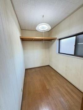 ���[ �[�˂̗l�q