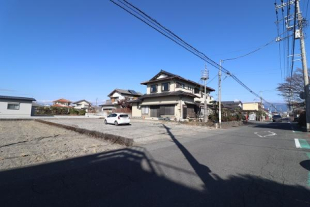 �O�ʓ��H�܂ތ��n�ʐ^ -