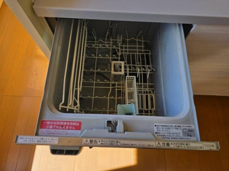 �L�b�`�� �L�b�`���̗l�q�I�S�����H���t���ŉƎ��̎��Z�Ɂ�