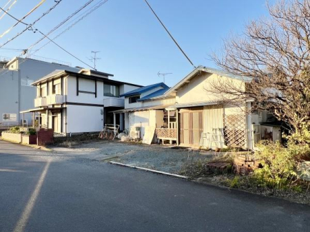 �O�ʓ��H�܂ތ��n�ʐ^ �L����Ƃ�̂��钓�ԃX�y�[�X��