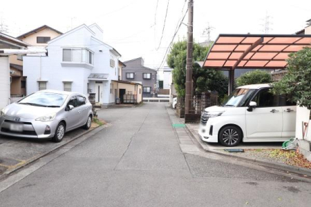 �O�ʓ��H�܂ތ��n�ʐ^ -