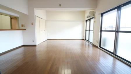 ���r���O �L�X�Ƃ����J�������郊�r���O