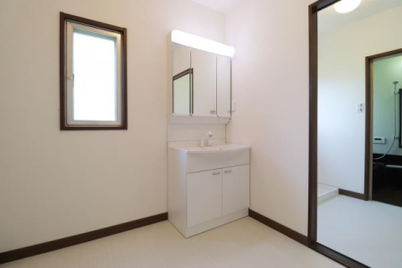 ���ʑ�E���ʏ� ���t�H�[�������I���ʑ�A�V�i�ł��B