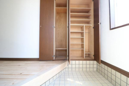 ���� �L�X�Ƃ������ցI
�V���[�Y�{�b�N�X�t���ŁA���Ƒ��̌C������������[�ł��܂��I